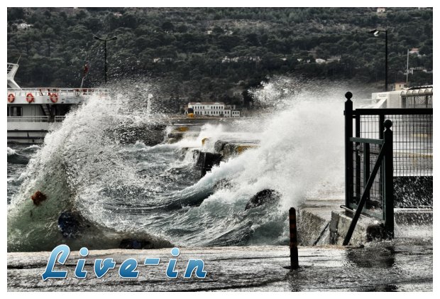 ÎŸÎ¹ Î¬Î½ÎµÎ¼Î¿Î¹ ÎºÎ±Î¹ Ï„Î¿... ÎµÏ€Î¹Î´Î¿Ï„Î¿ÏÎ¼ÎµÎ½Î¿ Î´ÏÎ¿Î¼Î¿Î»ÏŒÎ³Î¹Î¿ Ï„Î±Î»Î±Î¹Ï€ÏŽÏÎ·ÏƒÎ±Î½ Ï„Î±Î¾Î¹Î´Î¹ÏŽÏ„ÎµÏ‚ Î³Î¹Î± Ï„Î· Î£Î¬Î¼Î¿live-in | Η Έξυπνη, Αντικειμενική και Εναλλακτική Ενημέρωση!