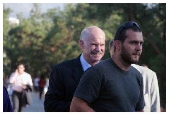 Î‘Ï…Ï„Î® ÎµÎ¯Î½Î±Î¹ Î· Î³Î»Ï…ÎºÎ¹Î¬ ÎºÎ¿Î¼Î¼ÏŽÏ„ÏÎ¹Î± Ï€Î¿Ï… Î­ÎºÎ»ÎµÏˆÎµ Ï„Î·Î½ ÎºÎ±ÏÎ´Î¹Î¬ Ï„Î¿Ï… Ï…Î¹Î¿Ï Î“Î‘Î live-in | Η Έξυπνη, Αντικειμενική και Εναλλακτική Ενημέρωση!