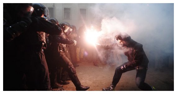 ÎŸÏ…ÎºÏÎ±Î½Î¯Î±: Î Î­Î½Ï„Îµ Î½ÎµÎºÏÎ¿Î¯ Î±Ï€ÏŒ Î²Î¯Î±Î¹ÎµÏ‚ ÏƒÏ…Î³ÎºÏÎ¿ÏÏƒÎµÎ¹Ï‚ ÏƒÏ„Î¿ ÎšÎ¯ÎµÎ²Î¿live-in | Η Έξυπνη, Αντικειμενική και Εναλλακτική Ενημέρωση!