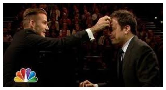 ÎŸ David Beckham Ï€Î±Î¯Î¶ÎµÎ¹ ÏÏŽÏƒÎ¹ÎºÎ· ÏÎ¿Ï…Î»Î­Ï„Î± Î¼Îµ..Î±Ï…Î³Î¬!live-in | Η Έξυπνη, Αντικειμενική και Εναλλακτική Ενημέρωση!