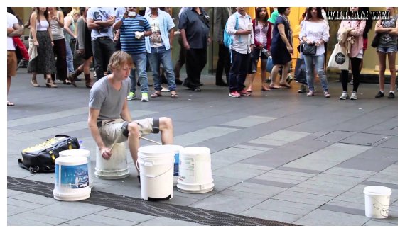 ÎŸ ÎºÎ±Î»ÏÏ„ÎµÏÎ¿Ï‚ Drummer, Î¼Îµ ÎºÎ¿Ï…Î²Î¬Î´ÎµÏ‚! Î‘Ï€Î¯ÏƒÏ„ÎµÏ…Ï„Î¿Ï‚[video]live-in | Η Έξυπνη, Αντικειμενική και Εναλλακτική Ενημέρωση!
