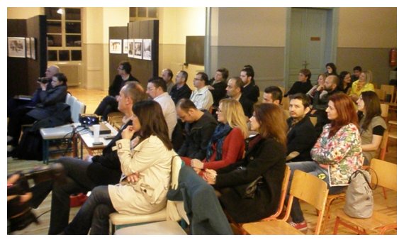 Â«Î†Î½Î¸ÏÏ‰Ï€Î¿Ï‚ ÎºÎ±Î¹ Ï‡ÏŽÏÎ¿Ï‚Â»: ÎˆÎºÎ¸ÎµÏƒÎ· Ï†Ï‰Ï„Î¿Î³ÏÎ±Ï†Î¯Î±Ï‚ Ï„Î·Ï‚ Â«ÎŠÏÎ¹Î´Î±Ï‚Â» Ï„Î·Ï‚ Î•.Î .Îœ. ÏƒÏ„Î·Î½ Î‘ÏƒÏ„Î¹ÎºÎ® Î£Ï‡Î¿Î»Î®live-in | Η Έξυπνη, Αντικειμενική και Εναλλακτική Ενημέρωση!