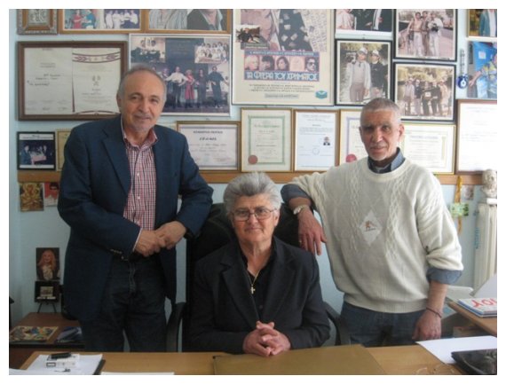 Î£Ï„Î·Î½ ÎšÎ±Ï„ÎµÏÎ¯Î½Î· Î²ÏÎ­Î¸Î·ÎºÎµ Î· Î•Î»Î­Î½Î· Î¦Ï‰ÎºÎ¬ â€“ Î·ÏÏ‰Î¹ÎºÎ® Î´Î±ÏƒÎºÎ¬Î»Î± Ï„Ï‰Î½ ÎšÎ±Ï„ÎµÏ‡ÏŒÎ¼ÎµÎ½Ï‰Î½ Ï„Î·Ï‚ ÎšÏÏ€ÏÎ¿Ï…live-in | Η Έξυπνη, Αντικειμενική και Εναλλακτική Ενημέρωση!