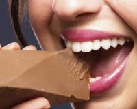 Î¤Î¹ Ï€ÏÎ¿Ï„Î¹Î¼Î¬ Î½Î± ÎµÎ³ÎºÎ±Ï„Î±Î»ÎµÎ¯ÏˆÎµÎ¹ Î¼Î¹Î± Î³Ï…Î½Î±Î¯ÎºÎ±, Ï„Î¿ ÏƒÎµÎ¾ Î® Ï„Î· ÏƒÎ¿ÎºÎ¿Î»Î¬Ï„Î±;live-in | Η Έξυπνη, Αντικειμενική και Εναλλακτική Ενημέρωση!