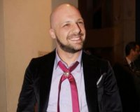 O ÎÎ¯ÎºÎ¿Ï‚ ÎœÎ¿Ï…Ï„ÏƒÎ¹Î½Î¬Ï‚ (Î´ÎµÎ½) ÎµÎ¯Î½Î±Î¹ "ÎŸ Î Î¹Î¿ Î‘Î´ÏÎ½Î±Î¼Î¿Ï‚ ÎšÏÎ¯ÎºÎ¿Ï‚"live-in | Η Έξυπνη, Αντικειμενική και Εναλλακτική Ενημέρωση!