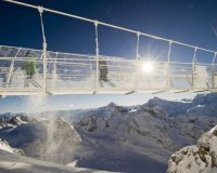 Î— ÏˆÎ·Î»ÏŒÏ„ÎµÏÎ· Î³Î­Ï†Ï…ÏÎ± Ï„Î·Ï‚ Î•Ï…ÏÏŽÏ€Î·Ï‚live-in | Η Έξυπνη, Αντικειμενική και Εναλλακτική Ενημέρωση!