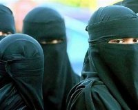 Â«Î£Ï„Î± Î¼Î±Î»Î±ÎºÎ¬Â» Ï€Î±Ï„Î­ÏÎ±Ï‚ Ï€Î¿Ï… Î²Î¯Î±Î¶Îµ ÎºÎ±Î¹ Î´Î¿Î»Î¿Ï†ÏŒÎ½Î·ÏƒÎµ Ï„Î·Î½ 5Ï‡ÏÎ¿Î½Î· ÎºÏŒÏÎ· Ï„Î¿Ï…live-in | Η Έξυπνη, Αντικειμενική και Εναλλακτική Ενημέρωση!