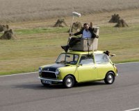 Mr. BÎ•Î‘Î: 1 ÎµÎº. Î›Î™Î¡Î•Î£ Î“Î™Î‘ Î¤Î—Î F1live-in | Η Έξυπνη, Αντικειμενική και Εναλλακτική Ενημέρωση!