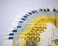 Î— Î¼ÎµÎ³Î±Î»ÏÏ„ÎµÏÎ· ÎºÎ±Ï„Î¬ÏƒÏ‡ÎµÏƒÎ· Ï€Î»Î±ÏƒÏ„ÏŽÎ½ ÎµÏ…ÏÏŽ Ï€Î±Î³ÎºÎ¿ÏƒÎ¼Î¯Ï‰Ï‚live-in | Η Έξυπνη, Αντικειμενική και Εναλλακτική Ενημέρωση!