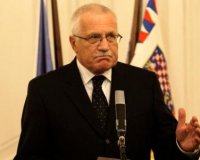 ÎšÎ±Ï„Î·Î³Î¿ÏÎµÎ¯Ï„Î±Î¹ Î³Î¹Î± ÎµÏƒÏ‡Î¬Ï„Î· Ï€ÏÎ¿Î´Î¿ÏƒÎ¯Î± Î¿ Î±Ï€ÎµÏÏ‡ÏŒÎ¼ÎµÎ½Î¿Ï‚ Ï€ÏÏŒÎµÎ´ÏÎ¿Ï‚ Ï„Î·Ï‚ Î¤ÏƒÎµÏ‡Î¯Î±Ï‚, Î’Î¬Ï„ÏƒÎ»Î±Î² ÎšÎ»Î¬Î¿Ï…Ï‚!live-in | Η Έξυπνη, Αντικειμενική και Εναλλακτική Ενημέρωση!