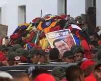 Î”Î¬ÎºÏÏ…Î±, ÏƒÏ…Î½Î¸Î®Î¼Î±Ï„Î± ÎºÎ±Î¹ Ï‡ÎµÎ¹ÏÎ¿ÎºÏÏŒÏ„Î·Î¼Î± Î³Î¹Î± Ï„Î¿Î½ Î¤ÏƒÎ¬Î²ÎµÏ‚ Î±Ï€ÏŒ Ï„Î¿ Î»Î±ÏŒ Ï„Î·Ï‚ Î’ÎµÎ½ÎµÎ¶Î¿Ï…Î­Î»Î±Ï‚!live-in | Η Έξυπνη, Αντικειμενική και Εναλλακτική Ενημέρωση!