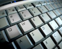 Î“Î¹Î±Ï„Î¯ Ï„Î± Î³ÏÎ¬Î¼Î¼Î±Ï„Î± ÏƒÏ„Î¿ Ï€Î»Î·ÎºÏ„ÏÎ¿Î»ÏŒÎ³Î¹Î¿ ÎµÎ¯Î½Î±Î¹ Î±Î½Î±ÎºÎ±Ï„ÎµÎ¼Î­Î½Î±;live-in | Η Έξυπνη, Αντικειμενική και Εναλλακτική Ενημέρωση!