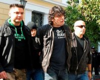 Î Î±ÏÎ±Î´ÏŒÎ¸Î·ÎºÎµ Î¿ Î‘Î»ÎºÎ­Ï„ Î¡Î¹Î¶Î¬Î¹-Î”ÎµÎ½ ÎµÎ¯Ï‡Îµ Î¿ÏÏ„Îµ ÏŒÏ€Î»Î±, Î¿ÏÏ„Îµ ÎµÎºÏÎ·ÎºÏ„Î¹ÎºÎ¬live-in | Η Έξυπνη, Αντικειμενική και Εναλλακτική Ενημέρωση!