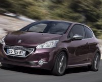 ÎŸÎ´Î·Î³Î¿ÏÎ¼Îµ Ï„Î¿ Î½Î­Î¿ Peugeot 208 XY!live-in | Η Έξυπνη, Αντικειμενική και Εναλλακτική Ενημέρωση!