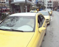 ÎšÎ±Ï„ÎµÏÎ¯Î½Î·: Î£Ï„Î±Î¼Î¬Ï„Î·ÏƒÎ±Î½ Î¿Î¹ Î¹Î´Î¹Î¿ÎºÏ„Î®Ï„ÎµÏ‚ Ï„Î±Î¾Î¯ Ï„Î· Î¼ÎµÏ„Î±Ï†Î¿ÏÎ¬ Ï„Ï‰Î½ Î¼Î±Î¸Î·Ï„ÏŽÎ½live-in | Η Έξυπνη, Αντικειμενική και Εναλλακτική Ενημέρωση!