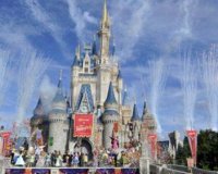 Η παÏαμυθÎνια σουίτα του Walt Disney είναι μόνο για τυχεÏοÏÏ‚live-in | Η Έξυπνη, Αντικειμενική και Εναλλακτική Ενημέρωση!