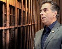 ÎŸ Î’Î±ÏƒÎ¯Î»Î·Ï‚ Î Î±Ï€Î±Î³ÎµÏ‰ÏÎ³ÏŒÏ€Î¿Ï…Î»Î¿Ï‚ Î¸Î­Î»ÎµÎ¹ Î½Î± Î³Î¯Î½ÎµÎ¹ Î¿Î´Î¿Î½Ï„Î¯Î±Ï„ÏÎ¿Ï‚ Ï„Ï‰Î½ Ï†Ï…Î»Î±ÎºÏŽÎ½!live-in | Η Έξυπνη, Αντικειμενική και Εναλλακτική Ενημέρωση!