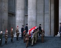 Î Ïόβα για την κηδεία της Î˜Î¬Ï„ÏƒÎµÏ ... στο Λονδίνο!live-in | Η Έξυπνη, Αντικειμενική και Εναλλακτική Ενημέρωση!