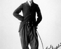 Î¤Î£Î‘Î¡Î›Î™ Î¤Î£Î‘Î Î›Î™Î â€“ Î— ÎŸÎœÎ™Î›Î™Î‘ Î£Î¤Î‘ 70ÏƒÏ„Î¬ Î³ÎµÎ½Î­Î¸Î»Î¹Î¬ Ï„Î¿Ï…live-in | Η Έξυπνη, Αντικειμενική και Εναλλακτική Ενημέρωση!