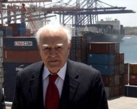 Î•ÏÎ³Î±Î¶ÏŒÎ¼ÎµÎ½Î¿Î¹ ÎŸÎ›Î  ÏƒÎµ ÎšÎ¬ÏÎ¿Î»Î¿ Î Î±Ï€Î¿ÏÎ»Î¹Î±: "ÎšÎ¬Ï„ÎµÏÎ³Î¿" Î· COSCOlive-in | Η Έξυπνη, Αντικειμενική και Εναλλακτική Ενημέρωση!
