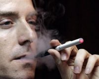 Î‘Ï€Î±Î³ÏŒÏÎµÏ…ÏƒÎ· ÎºÎ±Î¹ Ï„Î¿Ï… Î·Î»ÎµÎºÏ„ÏÎ¿Î½Î¹ÎºÎ¿Ï Ï„ÏƒÎ¹Î³Î¬ÏÎ¿Ï… ÏƒÏ„Î· Î“Î±Î»Î»Î¯Î±!live-in | Η Έξυπνη, Αντικειμενική και Εναλλακτική Ενημέρωση!