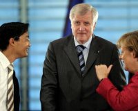 Â«Î— Î¿Î¼Î¿Î»Î¿Î³Î¯Î± Ï„Î¿Ï… Î”ÎÎ¤ ÎµÎ¯Î½Î±Î¹ Ï„Î¿ Î’Î±Ï„ÎµÏÎ»ÏŽ Ï„Î·Ï‚ ÎœÎ­ÏÎºÎµÎ»Â»live-in | Η Έξυπνη, Αντικειμενική και Εναλλακτική Ενημέρωση!
