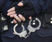 "Î§ÎµÎ¹ÏÎ¿Ï€ÎµÎ´ÎµÏ‚" ÏƒÎµ Î±Î»Î²Î±Î½ÏŒ ÎºÎ±ÎºÎ¿Ï€Î¿Î¹ÏŒ ÏƒÏ„Î¿ Î Î±Î»Î¹ÏŒ ÎºÎµÏÎ±Î¼Î¯Î´Î¹ Î Î¹ÎµÏÎ¹Î±Ï‚live-in | Η Έξυπνη, Αντικειμενική και Εναλλακτική Ενημέρωση!