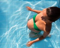 Î•Ï€Î¹Ï„ÏÎ­Ï€ÎµÏ„Î±Î¹ Ï„Î¿ Î¼Ï€Î¬Î½Î¹Î¿ ÏƒÏ„Î· Î¸Î¬Î»Î±ÏƒÏƒÎ± ÎºÎ±Ï„Î¬ Ï„Î·Î½ ÎµÎ³ÎºÏ…Î¼Î¿ÏƒÏÎ½Î·;live-in | Η Έξυπνη, Αντικειμενική και Εναλλακτική Ενημέρωση!