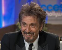 ÎŸ Al Pacino Î¸Î± Ï…Ï€Î¿Î´Ï…Î¸ÎµÎ¯ Ï„Î¿Î½ Î‘ÏÎ¹ÏƒÏ„Î¿Ï„Î­Î»Î· Î©Î½Î¬ÏƒÎ·!live-in | Η Έξυπνη, Αντικειμενική και Εναλλακτική Ενημέρωση!