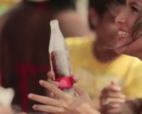 ÎœÏ€Î¿Ï…ÎºÎ¬Î»Î¹ Coca Cola Î±Ï€ÏŒ Ï€Î¬Î³Î¿ [Video]live-in | Η Έξυπνη, Αντικειμενική και Εναλλακτική Ενημέρωση!