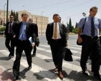 Î— Ï„ÏÏŒÎ¹ÎºÎ± Î¸Î­Î»ÎµÎ¹ 18.000 Î±Ï€Î¿Î»ÏÏƒÎµÎ¹Ï‚ ÏƒÏ„Î¹Ï‚ Ï„ÏÎ¬Ï€ÎµÎ¶ÎµÏ‚!live-in | Η Έξυπνη, Αντικειμενική και Εναλλακτική Ενημέρωση!