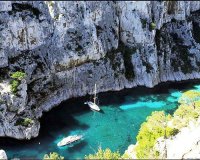 Calanque dâ€™En Vau: Î— Ï‰ÏÎ±Î¹ÏŒÏ„ÎµÏÎ·â€¦ ÎºÏÏ…Ï†Î® Ï€Î±ÏÎ±Î»Î¯Î±!live-in | Η Έξυπνη, Αντικειμενική και Εναλλακτική Ενημέρωση!