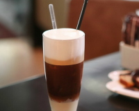 Î Î¿Î¹Î¿Ï‚ ÎµÎ¯Î½Î±Î¹ Î¿ Ï€Î¹Î¿ Ï…Î³Î¹ÎµÎ¹Î½ÏŒÏ‚ ÎºÎ±Î»Î¿ÎºÎ±Î¹ÏÎ¹Î½ÏŒÏ‚ ÎºÎ±Ï†Î­Ï‚;live-in | Η Έξυπνη, Αντικειμενική και Εναλλακτική Ενημέρωση!