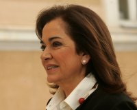 Î Ï…ÏÎ¬ ÎÏ„ÏŒÏÎ±Ï‚ ÎœÏ€Î±ÎºÎ¿Î³Î¹Î¬Î½Î½Î· ÏƒÎµ Î£Ï„Î¿Ï…ÏÎ½Î¬ÏÎ±: "ÎšÎ±ÎºÏŽÏ‚ Î´Î¹Î­ÏˆÎµÏ…ÏƒÎµ Ï„Î· Î¼ÎµÎ¯Ï‰ÏƒÎ· Ï†ÏŒÏÎ¿Ï… ÏƒÏ„Î¿ Ï€ÎµÏ„ÏÎ­Î»Î±Î¹Î¿"live-in | Η Έξυπνη, Αντικειμενική και Εναλλακτική Ενημέρωση!