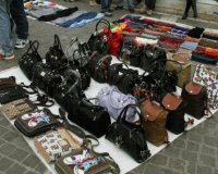 ÎšÎ±Ï„Î±ÏƒÏ‡Î­Î¸Î·ÎºÎ±Î½ Ï€ÎµÏÎ¹ÏƒÏƒÏŒÏ„ÎµÏÎ± Î±Ï€ÏŒ 7.000 Ï€ÏÎ¿ÏŠÏŒÎ½Ï„Î± Ï€Î±ÏÎ±ÎµÎ¼Ï€Î¿ÏÎ¯Î¿Ï… ÏƒÏ„Î·Î½ ÎµÎ¼Ï€Î¿ÏÎ¿Ï€Î±Î½Î®Î³Ï…ÏÎ· ÎšÎ±Ï„ÎµÏÎ¯Î½Î·Ï‚ Î Î¹ÎµÏÎ¯Î±Ï‚!live-in | Η Έξυπνη, Αντικειμενική και Εναλλακτική Ενημέρωση!
