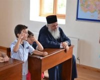Î£Ï…Î³ÎºÎ¯Î½Î·ÏƒÎ· ÏƒÏ„Î·Î½ ÎŠÎ¼Î²ÏÎ¿- Î§Ï„ÏÏ€Î·ÏƒÎµ Î¾Î±Î½Î¬ Ï„Î¿ ÎºÎ¿Ï…Î´Î¿ÏÎ½Î¹ ÏƒÏ„Î¿ ÎµÎ»Î»Î·Î½Î¹ÎºÏŒ ÏƒÏ‡Î¿Î»ÎµÎ¯Î¿live-in | Η Έξυπνη, Αντικειμενική και Εναλλακτική Ενημέρωση!