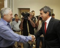 Î¤Î± Î²ÏÎ®ÎºÎ±Î½ ÎšÎ¿Ï…Î²Î­Î»Î·Ï‚-Î›Î¿Î²Î­ÏÎ´Î¿Ï‚ Î³Î¹Î± Ï„Î¿Î½ "Î”Î·Î¼Î¿ÎºÏÎ±Ï„Î¹ÎºÏŒ Î£Î¿ÏƒÎ¹Î±Î»Î¹ÏƒÎ¼ÏŒ"live-in | Η Έξυπνη, Αντικειμενική και Εναλλακτική Ενημέρωση!