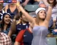 Î¤Î·Ï‚ ÎºÎ±Ï„Î­Î²Î±ÏƒÎµ Ï„Î¿ Ï†ÏŒÏÎµÎ¼Î± ÎºÎ±Î¹ Î±Î½Î±ÏƒÏ„Î¬Ï„Ï‰ÏƒÎµ Ï„Î¿ Î³Î®Ï€ÎµÎ´Î¿!live-in | Η Έξυπνη, Αντικειμενική και Εναλλακτική Ενημέρωση!