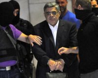 Î’Î±ÏÎ¹Î¬ ÎºÎ±Ï„Î·Î³Î¿ÏÎ·Ï„Î®ÏÎ¹Î± Î³Î¹Î± Ï„Î¿ ÏƒÎºÎ»Î·ÏÏŒ Ï€Ï…ÏÎ®Î½Î± Ï„Î·Ï‚ Î§ÏÏ…ÏƒÎ®Ï‚ Î‘Ï…Î³Î®Ï‚live-in | Η Έξυπνη, Αντικειμενική και Εναλλακτική Ενημέρωση!