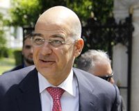 Î”Î­Î½Î´Î¹Î±Ï‚: "ÎŸ Î±ÏÏ‡Î¹ÎºÎ¿ÏÎ¹ÏŒÏ‚ Ï„Î·Ï‚ Î•Î¥Î  Î´ÎµÎ½ Ï€Î±ÏÎ±ÎºÎ¿Î»Î¿Ï…Î¸ÎµÎ¯ Ï€Î¿Î»Î¹Ï„Î¹ÎºÎ¬ ÎºÏŒÎ¼Î¼Î±Ï„Î±"live-in | Η Έξυπνη, Αντικειμενική και Εναλλακτική Ενημέρωση!