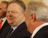 Î’ÎµÎ½Î¹Î¶Î­Î»Î¿Ï‚ ÎºÎ±Ï„Î¬ Î‘Î²ÏÎ±Î¼ÏŒÏ€Î¿Ï…Î»Î¿Ï…: Î¤Î± Î¬ÏÎ¼Î±Ï„Î± Î´ÎµÎ½ ÎµÎ¯Î½Î±Î¹ Î³Î¹Î± ÎµÏ€Î¯Î´ÎµÎ¹Î¾Î· Î±Î»Î»Î¬ Î³Î¹Î± Î¬Î¼Ï…Î½Î±live-in | Η Έξυπνη, Αντικειμενική και Εναλλακτική Ενημέρωση!