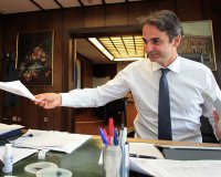 Î‘Ï…Ï„Î¿Î¯ ÎµÎ¯Î½Î±Î¹ Î¿Î¹ Î¼Î­ÏƒÎ¿Î¹ Î¼Î¹ÏƒÎ¸Î¿Î¯ ÏƒÎµ Ï…Ï€Î¿Ï…ÏÎ³ÎµÎ¯Î± ÎºÎ±Î¹ Î”Î•ÎšÎŸ ÏƒÏÎ¼Ï†Ï‰Î½Î± Î¼Îµ Ï„Î¿ Î ÏÎ¿ÎµÎ´ÏÎ¹ÎºÏŒ Î”Î¹Î¬Ï„Î±Î³Î¼Î±live-in | Η Έξυπνη, Αντικειμενική και Εναλλακτική Ενημέρωση!