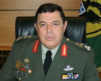 ÎŸ Î¦ÏÎ±Î³ÎºÎ¿ÏÎ»Î·Ï‚ Î¦ÏÎ¬Î³ÎºÎ¿Ï‚ Î³Î¹Î± Î´Î®Î¼Î±ÏÏ‡Î¿Ï‚ Î˜ÎµÏƒÏƒÎ±Î»Î¿Î½Î¯ÎºÎ·Ï‚ Î±Ï€Î­Î½Î±Î½Ï„Î¹ ÏƒÏ„Î¿Î½ Î“Î¹Î¬Î½Î½Î· ÎœÏ€Î¿Ï…Ï„Î¬ÏÎ·!live-in | Η Έξυπνη, Αντικειμενική και Εναλλακτική Ενημέρωση!