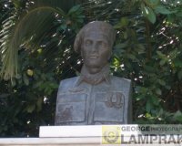 Î˜ÏÎ¼Î± Î±Ï€Î¬Ï„Î·Ï‚ Î· Î¼Î·Ï„Î­ÏÎ± Î®ÏÏ‰Î± ÎšÎ±Ï„Î±Î´ÏÎ¿Î¼Î­Î± - Î¤Î·Ï‚ Î±Ï€Î­ÏƒÏ€Î±ÏƒÎ±Î½ Ï‡ÏÎ®Î¼Î±Ï„Î± Î³Î¹Î± Î´Î®Î¸ÎµÎ½ ÎºÎ±Ï„Î±ÏƒÎºÎµÏ…Î® Î¼Î½Î·Î¼ÎµÎ¯Î¿Ï…live-in | Η Έξυπνη, Αντικειμενική και Εναλλακτική Ενημέρωση!