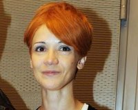 Î— Î·Î¸Î¿Ï€Î¿Î¹ÏŒÏ‚ Î™Ï‰Î¬Î½Î½Î± Î Î±Ï€Ï€Î¬ Ï€ÏÎ¿Ï‡ÏŽÏÎ·ÏƒÎµ ÏƒÎµ Î¼Î¯Î± ÏÎ¹Î¶Î¹ÎºÎ® Î±Î»Î»Î±Î³Î® ÏƒÏ„Î¿ Î»Î¿Ï…Îº Ï„Î·Ï‚...live-in | Η Έξυπνη, Αντικειμενική και Εναλλακτική Ενημέρωση!