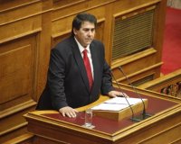 Î¤Î¶Î±Î¼Ï„Î¶Î®Ï‚ Î³Î¹Î± Î¼Î¹ÏƒÎ¸Î¿ÏÏ‚ Î²Î¿Ï…Î»ÎµÏ…Ï„ÏŽÎ½: ÎžÎµÏÎ±Î¯Î½Î¿Ï…Î½ Ï„Î¿ ÏƒÎºÏ„ÏŒ Ï„Î¿Ï…Ï‚ Î³Î¹Î± Î½Î± Î¶Î®ÏƒÎ¿Ï…Î½live-in | Η Έξυπνη, Αντικειμενική και Εναλλακτική Ενημέρωση!