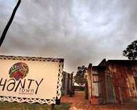 Î•Î´ÏŽ Ï€Î·Î³Î±Î¯Î½Î¿Ï…Î½ Î¿Î¹ Ï€Î»Î¿ÏÏƒÎ¹Î¿Î¹ Î³Î¹Î± Î½Î± Î¶Î®ÏƒÎ¿Ï…Î½ ÏƒÎ±Î½ Ï†Ï„Ï‰Ï‡Î¿Î¯!live-in | Η Έξυπνη, Αντικειμενική και Εναλλακτική Ενημέρωση!