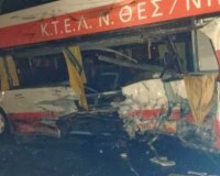 Î‘ÏƒÏ„ÏÎ±Ï€Î¹Î±Î¯Î± Î· Î±Î½Ï„Î¯Î´ÏÎ±ÏƒÎ· Ï„Î¿Ï… Î•.Îš.Î‘.Î’. ÏƒÏ„Î¿ Î¸Î±Î½Î±Ï„Î·Ï†ÏŒÏÎ¿ Ï„ÏÎ¿Ï‡Î±Î¯Î¿ Ï„Ï‰Î½ Î¤ÎµÎ¼Ï€ÏŽÎ½live-in | Η Έξυπνη, Αντικειμενική και Εναλλακτική Ενημέρωση!