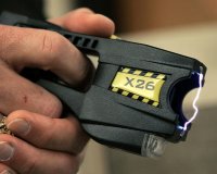 18Ï‡ÏÎ¿Î½Î¿Ï‚ "Ï‡Ï„ÏÏ€Î·ÏƒÎµ" Î¼Îµ Î·Î»ÎµÎºÏ„ÏÎ¹ÎºÏŒ ÏÎµÏÎ¼Î± Î³Ï…Î½Î±Î¯ÎºÎ± Î³Î¹Î± Î½Î± Ï„Î·Î½ ÎºÎ»Î­ÏˆÎµÎ¹!live-in | Η Έξυπνη, Αντικειμενική και Εναλλακτική Ενημέρωση!