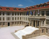 ÎšÏÎ¯Î½ÎµÏ„Î±Î¹ ÏƒÎ®Î¼ÎµÏÎ± Î· Î½Î¿Î¼Î¹Î¼ÏŒÏ„Î·Ï„Î± Ï„Î·Ï‚ Î±Ï€ÏŒÎ»Ï…ÏƒÎ·Ï‚ Ï„Î·Ï‚ ÎºÎ±Î¸Î·Î³Î®Ï„ÏÎ¹Î±Ï‚ Ï€Î¿Ï… Î­Ï€Î¹Î±ÏƒÎµ Ï„Î¿Î½ Î³Î¹Î¿ Ï„Î¿Ï… Î£Î±Î¼Î±ÏÎ¬ Î½Î± Î±Î½Ï„Î¹Î³ÏÎ¬Ï†ÎµÎ¹live-in | Η Έξυπνη, Αντικειμενική και Εναλλακτική Ενημέρωση!